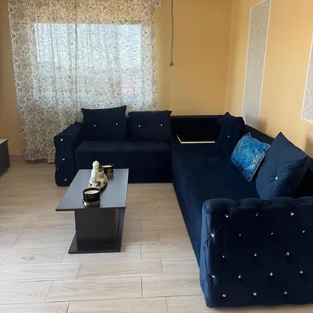 아파트 Ozzyhouse